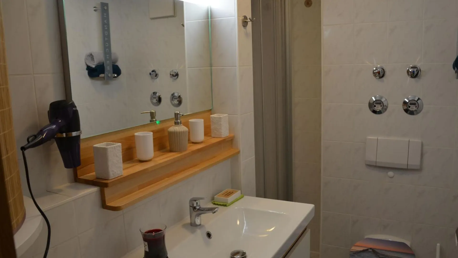 Appartamento Appartement Candle Light - Zwei Zimmer Ferienwohnung Mit Netter Sonnenterrasse Bad Füssing